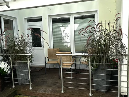 Terasse vor der Ferienwohnung