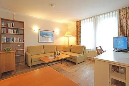 Wohnzimmer mit Schlafcouch