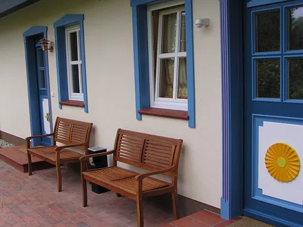 Die Qualität der 5-Sterne Reihenhäuser fängt bereits bei der Darßer Haustür an