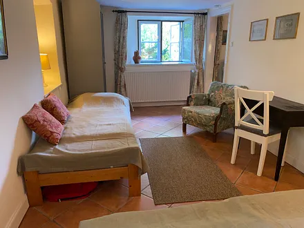 Schlafzimmer 2 mit zusätzlichem Einzelbett