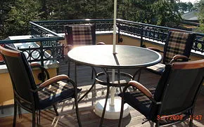 Terrasse 1 zum Wasser