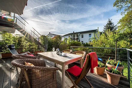 Terrasse nach hinten