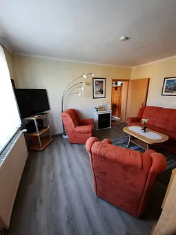 Wohnzimmer Eingang von der Küche