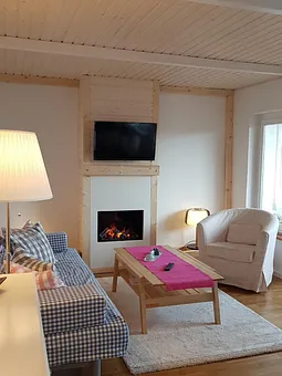 Wohnen mit Blick in Richtung Loggia & Balkon/Terrasse