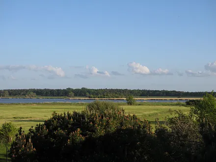 so nah ist der Bodden