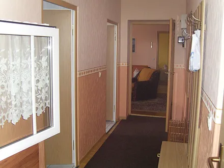 Durchblick durch das Fenster