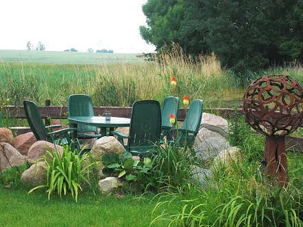 Steinkreis zum Relaxen, Grillen...