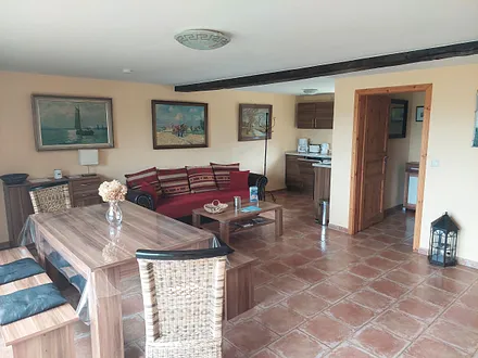 Wohn - und Essbereich