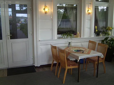 Veranda als Esszimmer