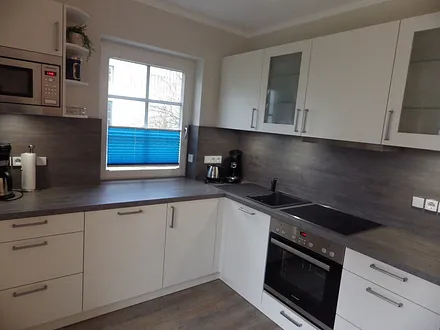 Voll ausgestattete Küche