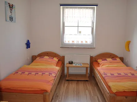 Schlafzimmer 2/ Kinderzimmer