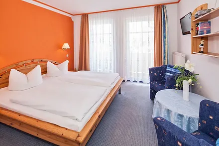 Komfortables Doppelzimmer mit Balkon