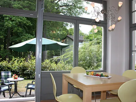 Loggia mit Zugang zur Terrasse