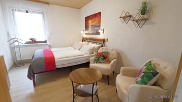 im Wohn / Schlafzimmer