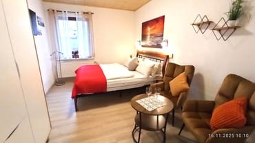 im Wohn / Schlafzimmer