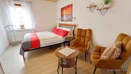 im Wohn / Schlafzimmer