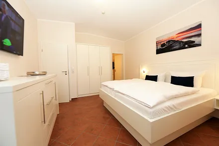 großes Schlafzimmer