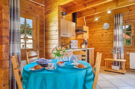 Hier der Blick Richtung Küchenzeile.