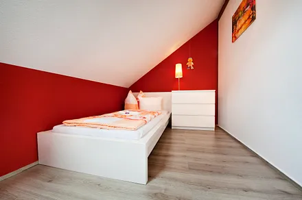 Schlafzimmer 2 ( 1 von 3 Betten )