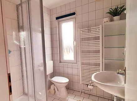 Bad mit Dusche