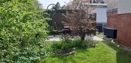 Sitzecke im kleinem Garten