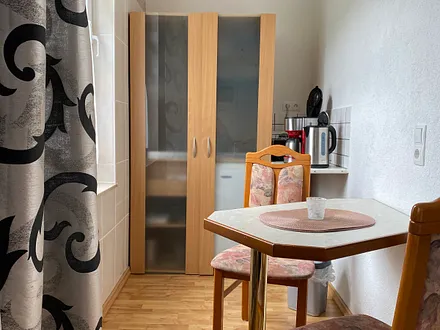 Miniküche und Eßplatz