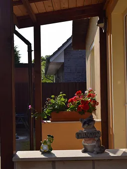 Auch wir beide freuen uns auf Sie