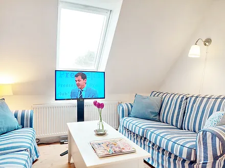  Separater Wohn- und TV-Bereich