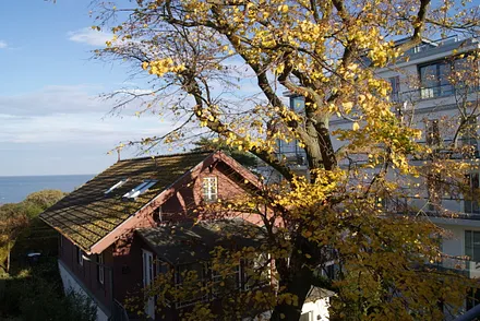 Ausblick auf den Kleinen Seehof und das Meer