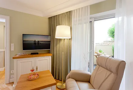 1. Schlafzimmer mit Balkon