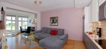 Wohn-, Ess- und Kochbereich