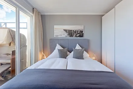 Schlafzimmer mit Meerblick