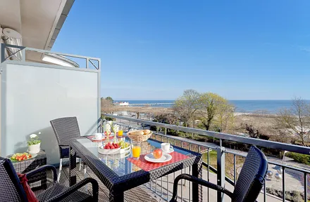 Balkon mit Meerblick