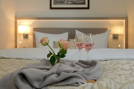 2. Schlafzimmer mit Doppelbett