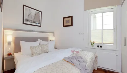 2. Schlafzimmer mit Doppelbett