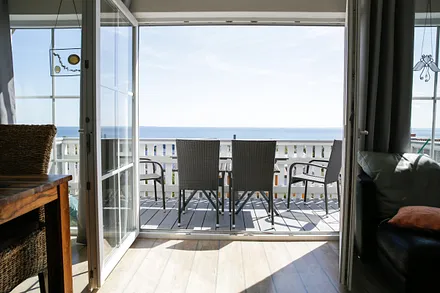Phantastischer Meeblick (Balkon vor dem Wohnzimmer)