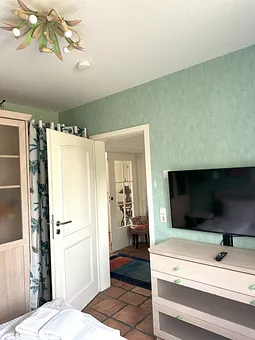 Schlafzimmer mit viel Stauraum