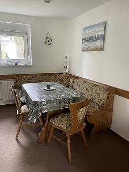 Essecke mit ausreichend Platz.