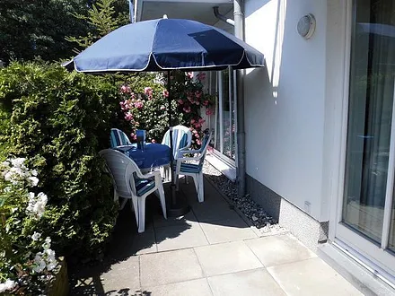 Die sonnige Terrasse