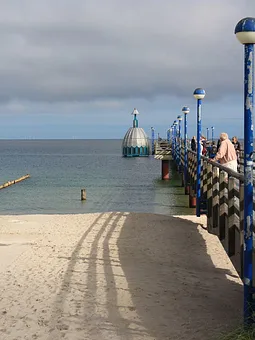 Seebrücke mit Tauchglocke