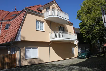 Balkon 1. Etage - Wohnzimmer