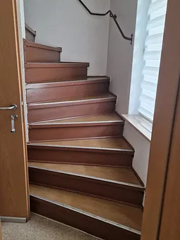 Treppe vom EG zum OG 