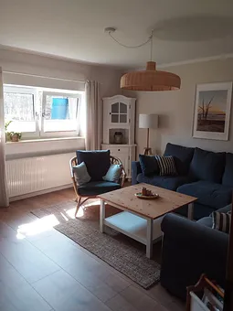 Wohnzimmer mit Schlafcouch