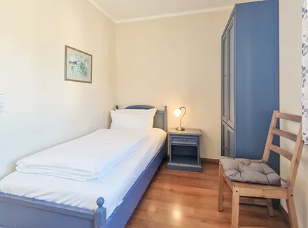 Schlafzimmer mit 2 Einzelbetten