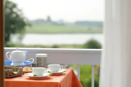 Seeblick vom Balkon - Süd-/Westausrichtung