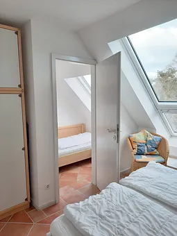 Schlafräume, Erwachsene sowie  1 Kind (normale Bettgrößen)