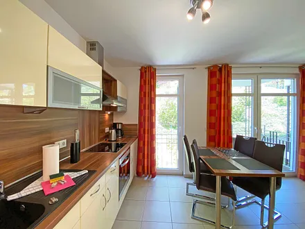 Esstisch für gemeinsames Essen