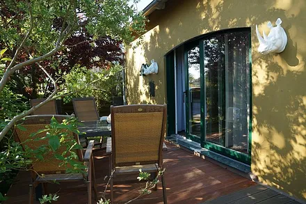 Ferienhaus"Bernstein" Terrasse mit Morgensonne