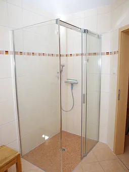 Dusche unten