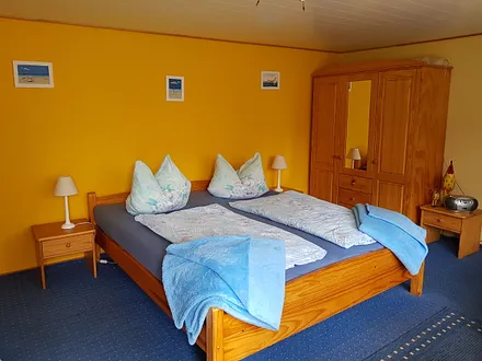 Schlaf- und Wohnzimmer